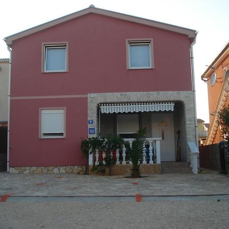 Apartments Niko Vir Chambre photo