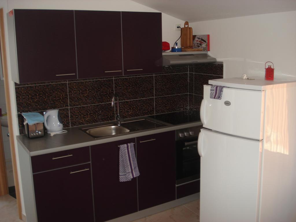 Apartments Niko Vir Chambre photo