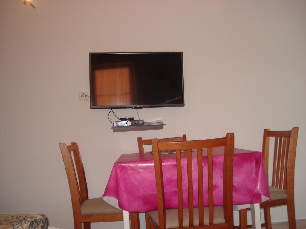 Apartments Niko Vir Chambre photo