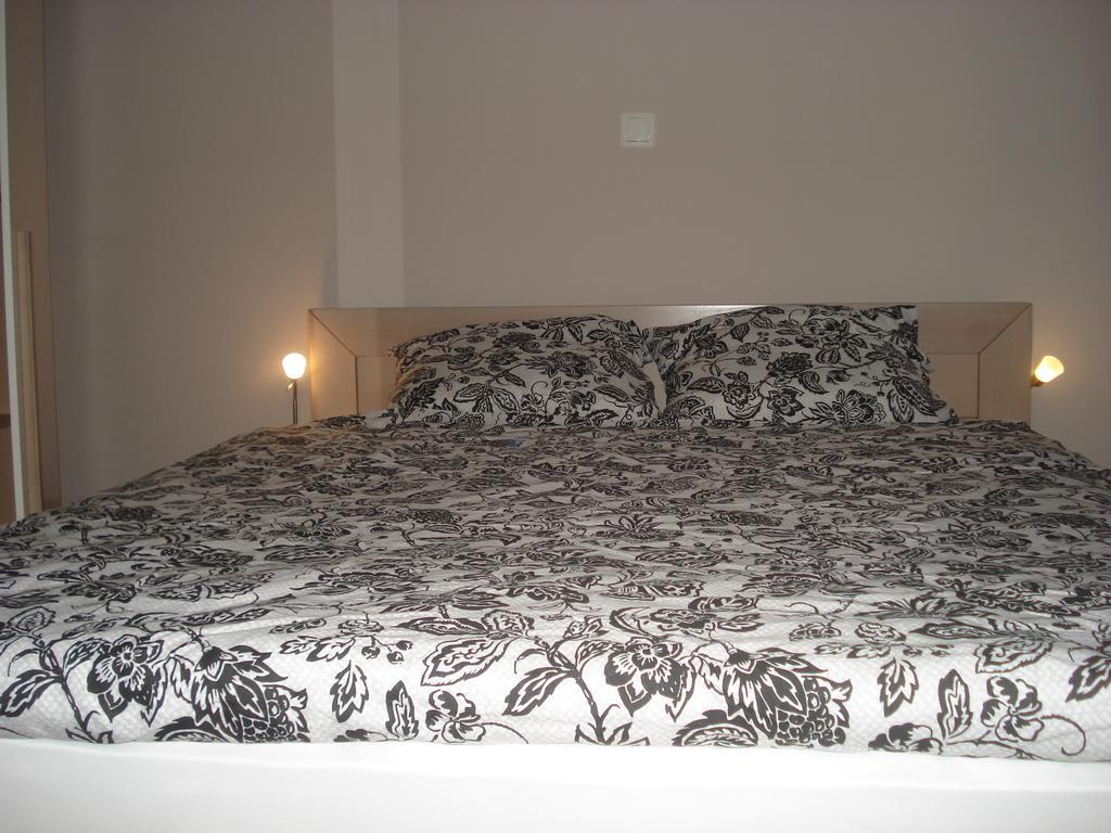 Apartments Niko Vir Chambre photo