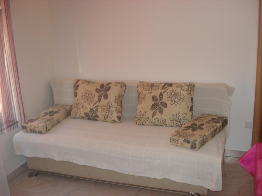 Apartments Niko Vir Chambre photo